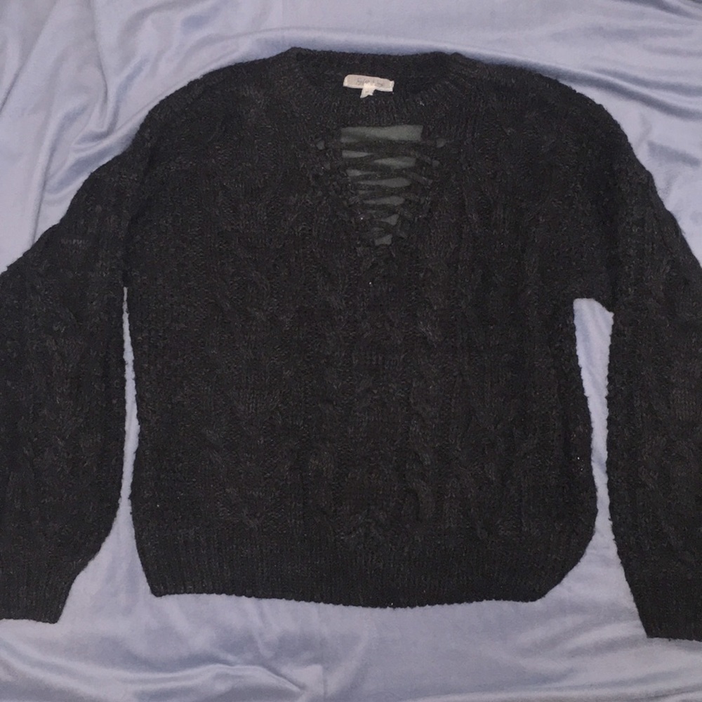 Cable knit Heathered Black laced up sweater